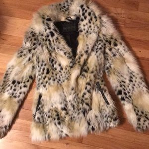 RACHEL ZOE FAUX LEOPARD PRINT FUR JACKET